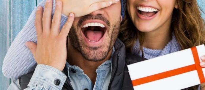 Kadınların Erkeklere Aldığı Klasikleşmiş Hediyeler!