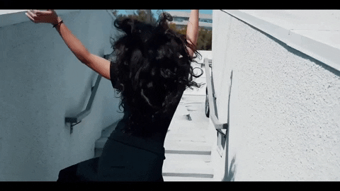 Rapunzel Gibi Saçlarımıza Kıymamak İçin Nedenler!
