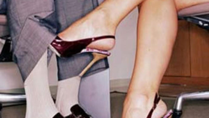 Kadınları Anlamak İstiyor Musun? O Halde Sözlere Değil Beden Diline Bak