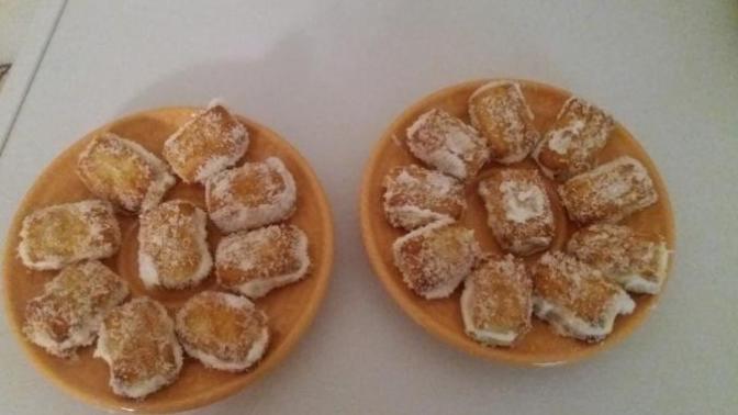 Fırınsız 5 Dakikada Cicibebeli Krem Şantili Minik Pasta Kurabiyeler Nasıl Yapılır?