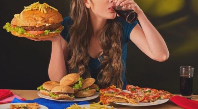 Nedir-Ne Değildir? Bulimia Nervoza ve Beslenme