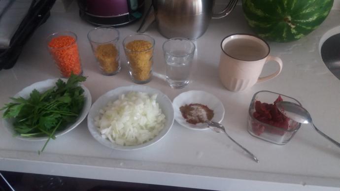 Halamın Lezzetli Tarifiyle Mercimek Köftesi Nasıl Yapılır?