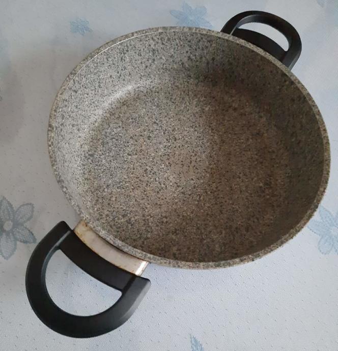 3. Granit tencere tercihinde bulunabilirsiniz.