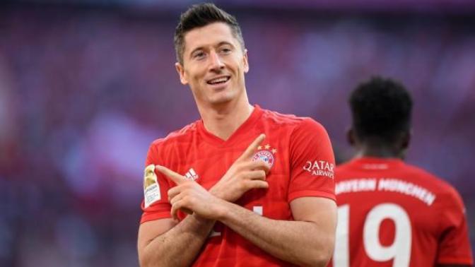 Dünyanın En İyi 10 Santrafor Futbolcusu