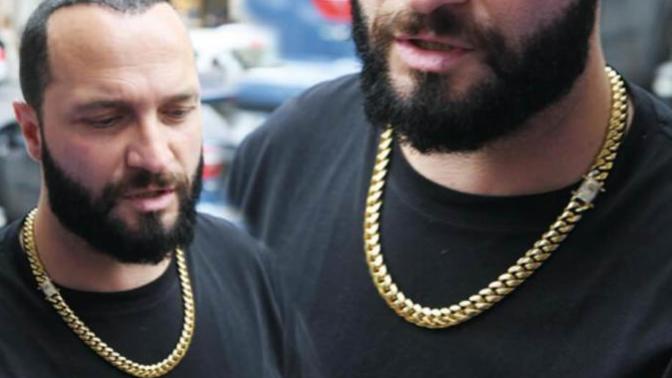 Şarkıcı Berkay'ın Kolyesi Olay Oldu!