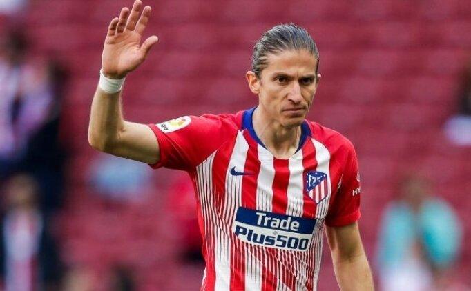 Yeşil Sahalarda Aktif Olarak Kariyerini Sürdürmekte Olan: Futbolun En İyi Sol Bekleri!
