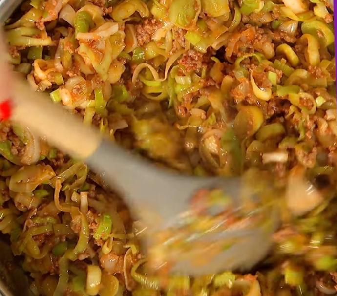 Fırında Kıymalı Pırasa Tarifi