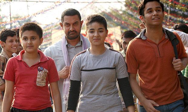 Bollywood Filmlerine Sevmenize Sebep Olacak 4 Hint Filmi!