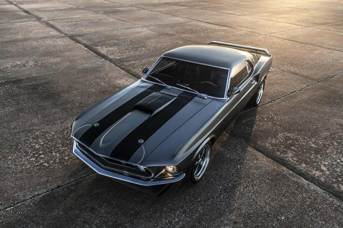 Wickin 69 Ford Mustang model aracı