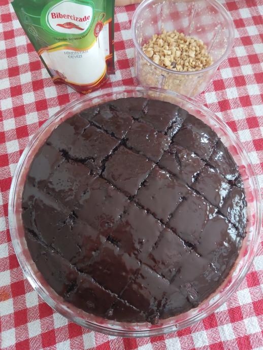 Efsane Kakaolu Kek Tarifi