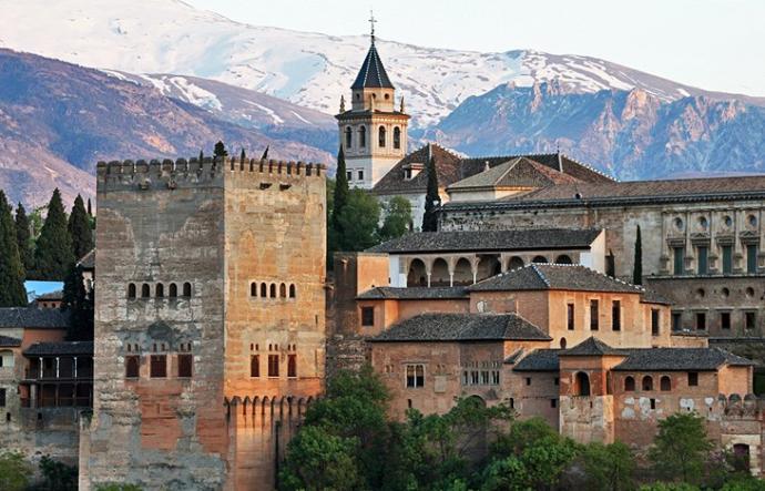 Netflix Dizisi: El Hamra Günlükleri (Memoris of the Alhambra)