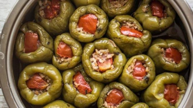 Pratik Yemek Deyince Akla Hemen Onun Adı Gelir: Dolma Dolma Dolma!