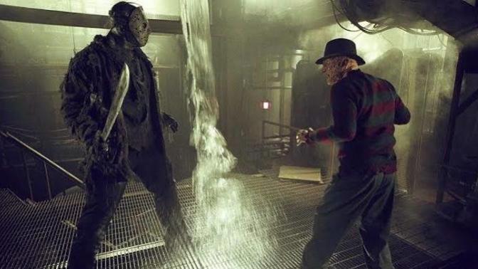İki Yıkım Makinası Karşı Karşıya! Freddy Jason’a Karşı