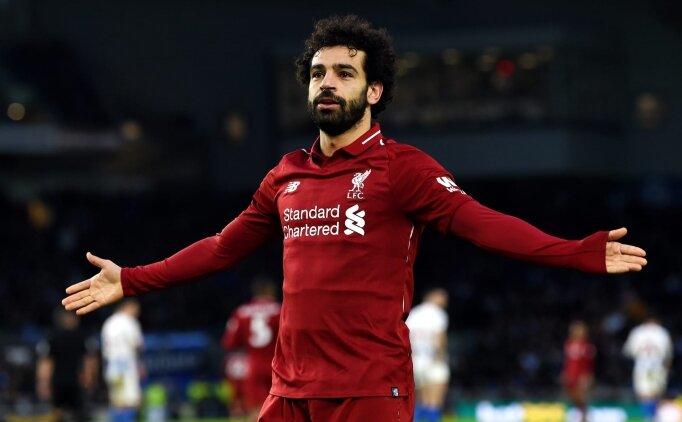 Sağ Kanat Mevkisinde Oynayan En iyi 10 Futbolcu