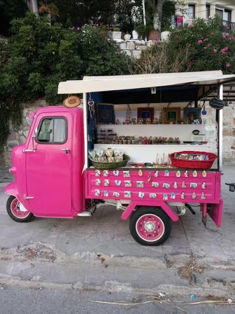 Multi Fonksiyonel Mini Ticari Araç Harikası: Lambretta 200!