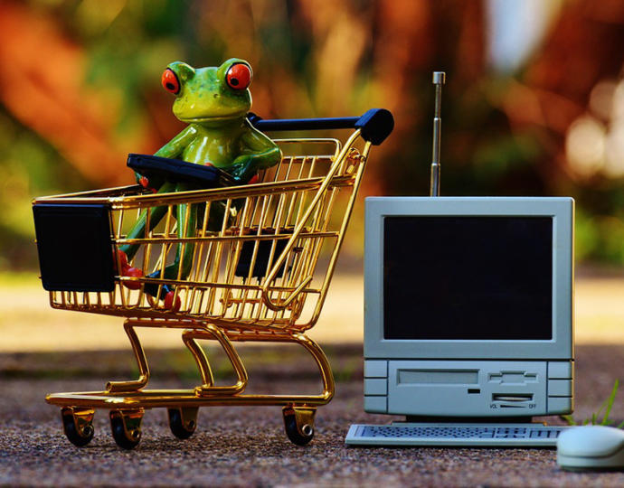 Online Alışveriş Sitelerinin Artıları / Eksileri