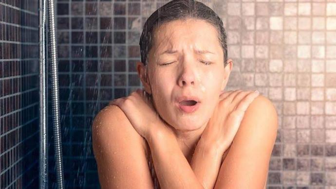 Ameliyat Olduktan Sonra Mutlaka Dikkat Edin Duş Alma Zamanına