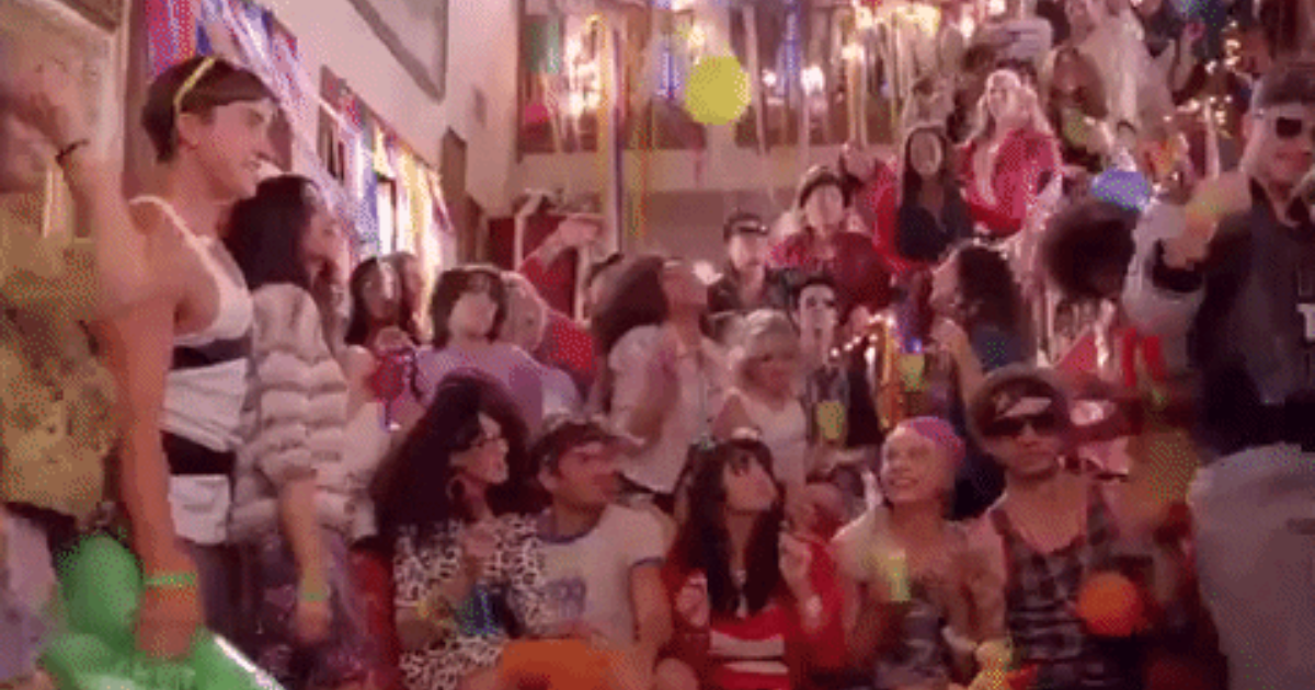 Welcome to the party diplo. На той вечеринке клип. На той вечеринке клип. Вечеринка в стиле диско. Робби вильямс пати лайк а рашн.