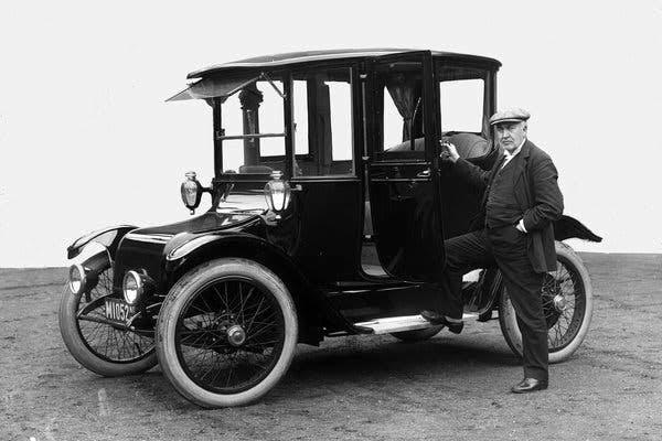 Yine Edison’un firmasından çıkan bir eleltrikli araba