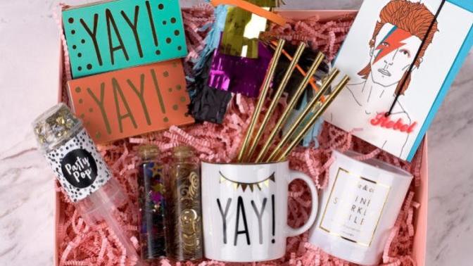 Bir Kadının Gönlüne Girebilmek İçin En Güzel Hediye Kutuları: Hediye Kutularını Kendiniz Oluşturun!