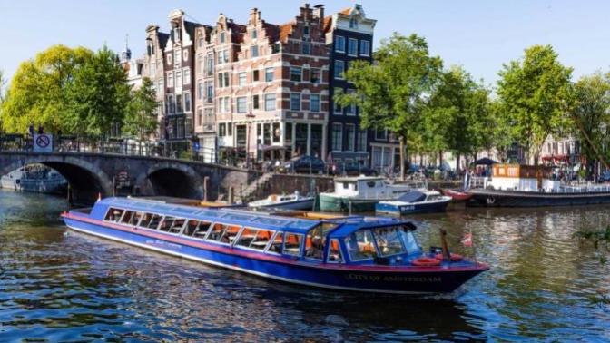 Hollanda'da Mutlaka Gezilmesi Gerekilen Yerler ve Yenilmesi Gereken Lezzetleri