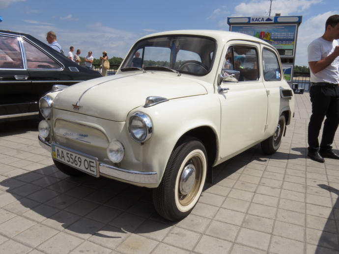 Bugünkü Belarusda ZAZ 965 adıyla üretilen Fiat 500