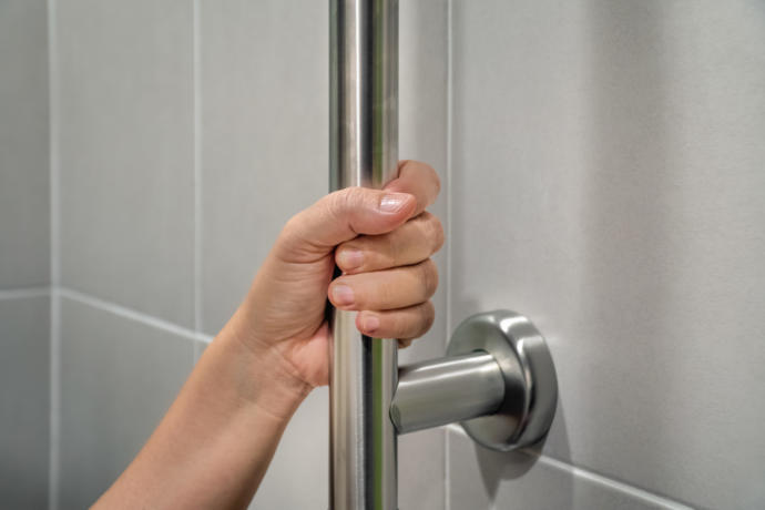 Banyonuzu Güvenli Hale Getirmenin Yolları