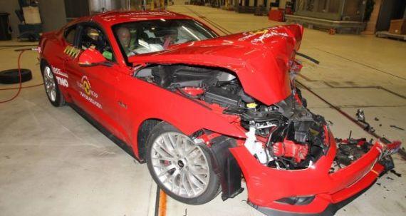 2015 Ford Mustang Euro Ncap testlerinde en kötü puan alan arabalardan biriydi