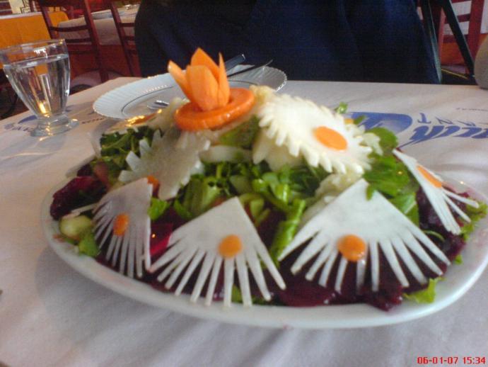 Patlıcandan Bomba; Yanına Da Piramit Salata :)