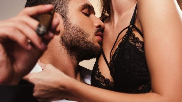 Bir Parmağın Nesi Var İki Parmağın Zevki Var: Fingering Nedir?