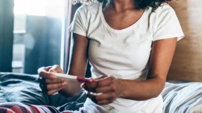 Sevgilim Üzerime Ceketini Attı Hamile Miyim? Döllenme Hakkında Doğru Bilinen Yanlışlar