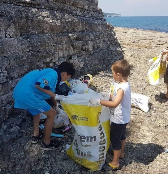 Çocuklarımıza Sosyal Sorumluluk Bilincini Aşılayalım