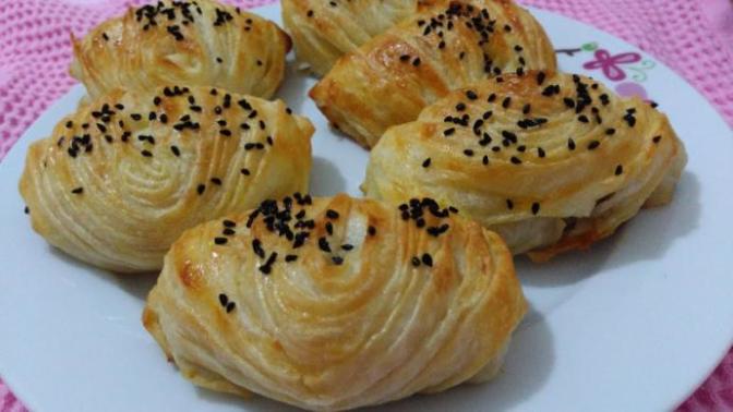 Çıtır Çıtır Midye Börek Tarifi!