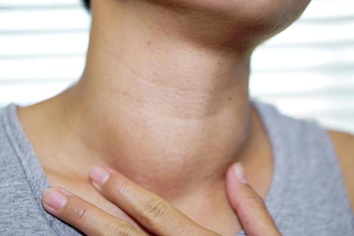 Kendi Küçük, İşlevi Büyük: Tiroid Hormonu Düzensizliğini Gösteren İşaretler!