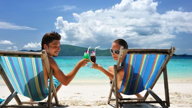 Evde Tek Başına: Neden Çocuksuz Tatil Yapmalısınız?
