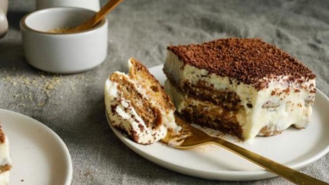 Portakalı Soydum Başucuma Koydum Ben Bir Tarif Uydurdum: Yalancı Tiramisu
