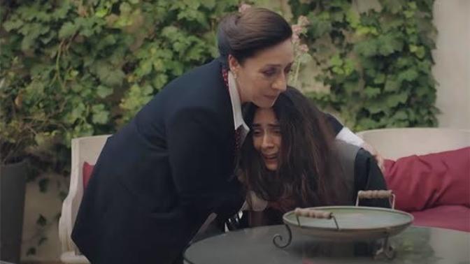 Kırmızı Oda Alya. Bende bir Alya'yım