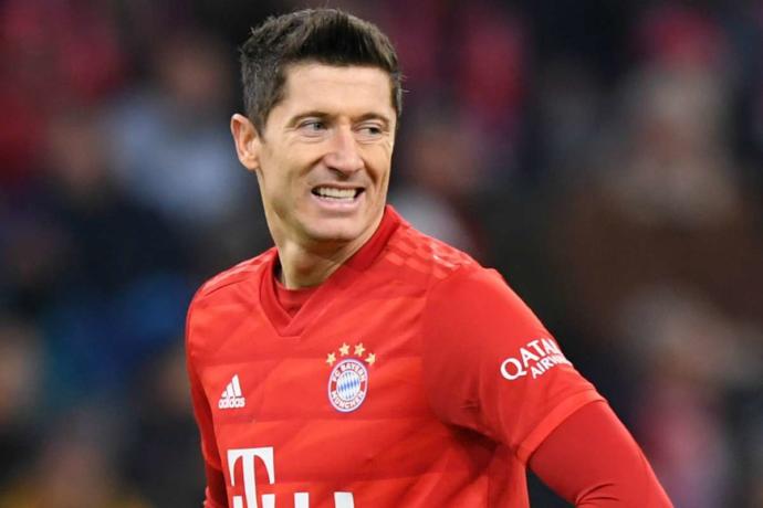 2020 Yılında Yeşil Sahaların Tozunu Dumanını Attıran Futbolcular!