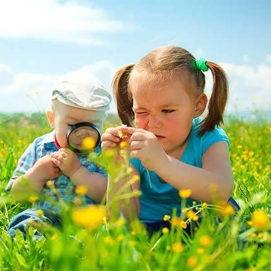 Mutsuz Bir Çocuğa mı Sahipsiniz? İşte Çocuğunuzu Mutlu Etmenin Yolları!
