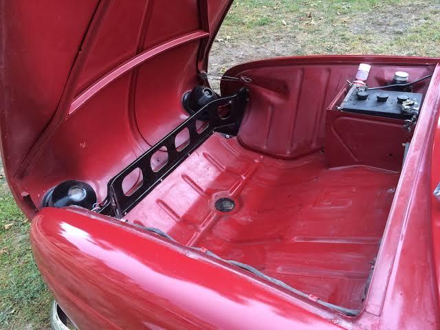 Ekonomik Otomobiller Furyasında Bir Fransız: Renault Dauphine!