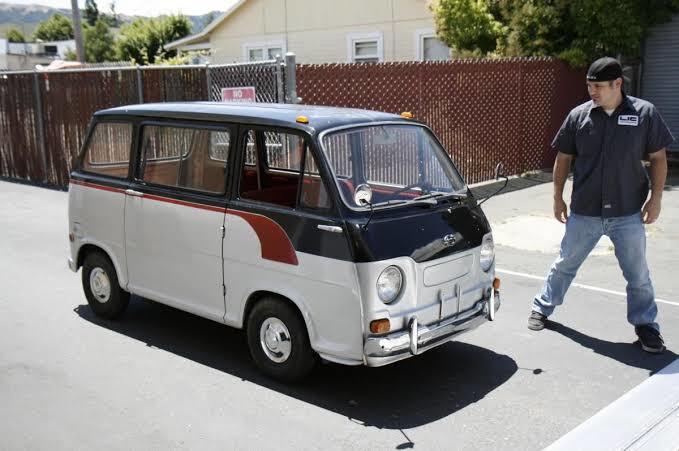 Subaru 360 mikro van modeli