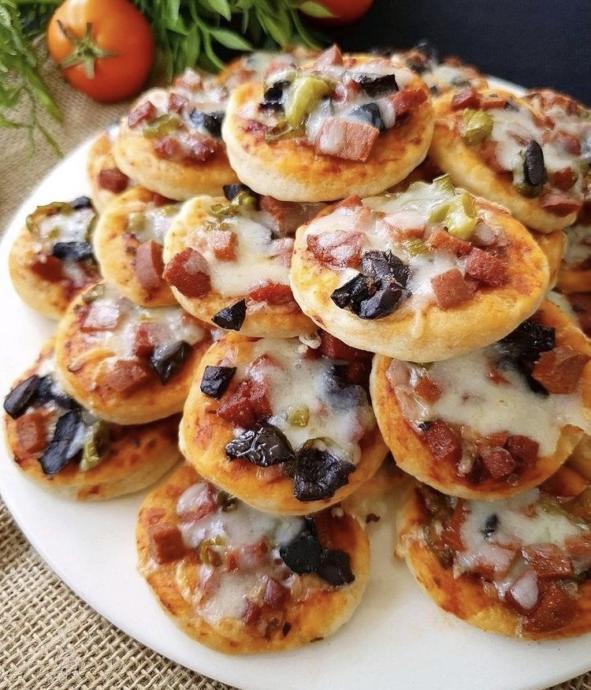 Sevimli Ve Lezzetli Mini Pizza Tarifi 🍕