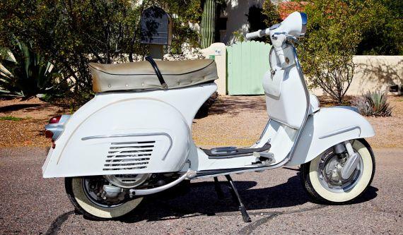 Mikro Otomobiller Furyasında Bir Fransız: Vespa 400!
