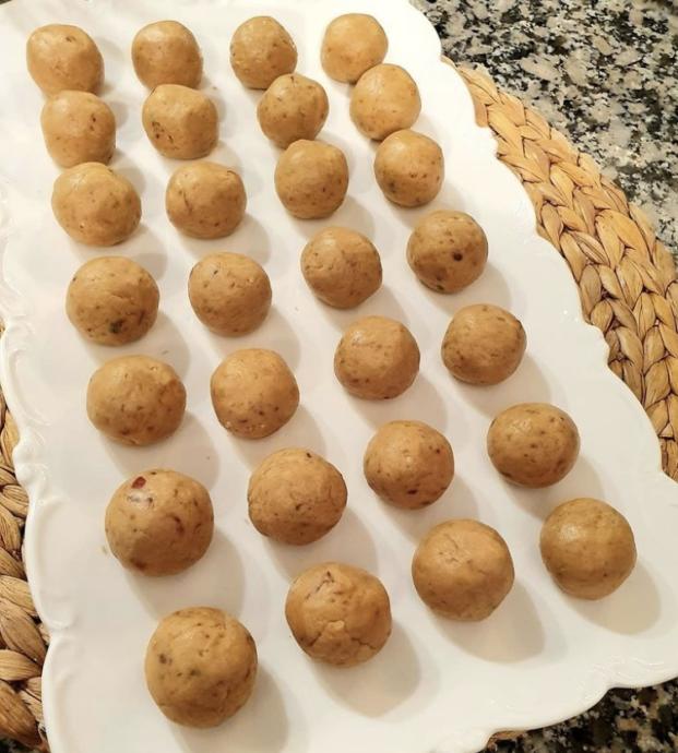 Pratik ve Lezzetli Elmalı Profiterol Tarifi🍎