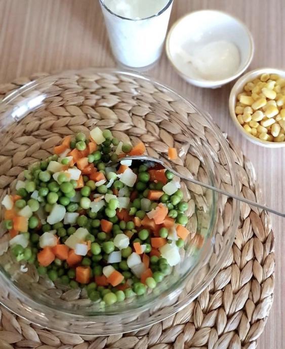 Patates Çanağında Garnitürlü Salata Tarifim 💛