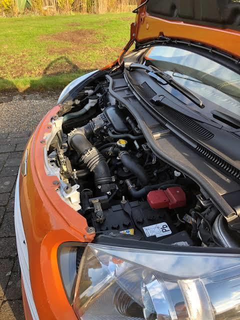 1330 cc hacmindeki 98 beygirlik motor 16 valfliydi