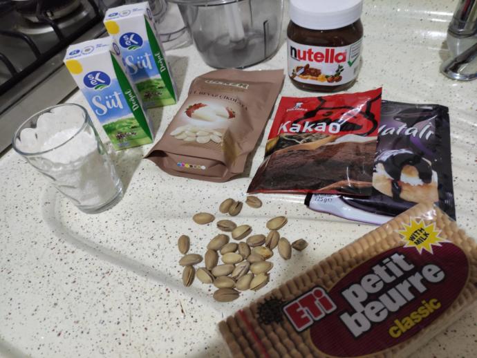 Çay Demleninceye Kadar Hazır; Pratik Truff Tarifim!