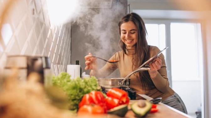 Yemek Yapmayı Bilmeyenler ya da Üşenenler İçin: Kolayca Hazırlanabilen Pratik Yemekler Listem 🎉🎉🎉!