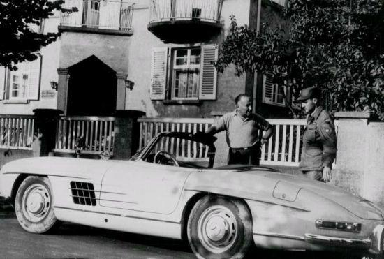 Elvis Presley ve 300 SL cabrio