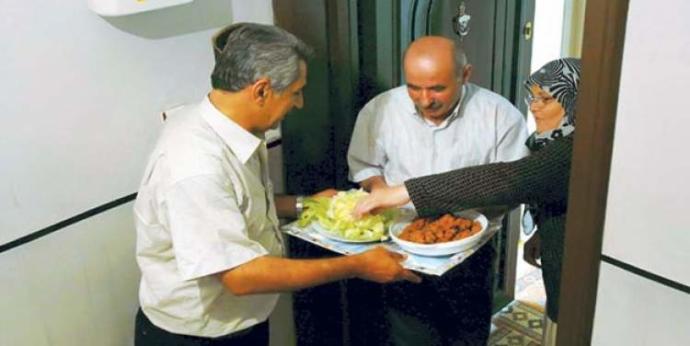 Sadece Biz Türklerde Görebileceğimiz 16 Gelenek/Özellik!